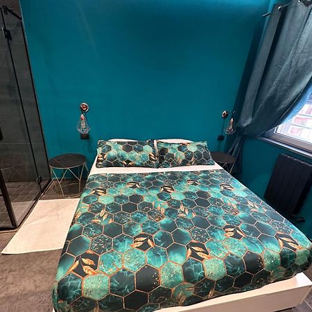 مبيت وإفطار نابولي Orlando Relais المظهر الخارجي الصورة