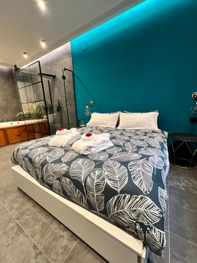 مبيت وإفطار نابولي Orlando Relais المظهر الخارجي الصورة