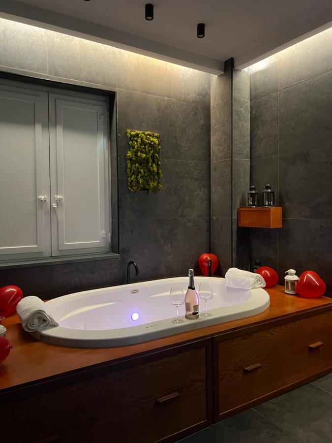مبيت وإفطار نابولي Orlando Relais المظهر الخارجي الصورة