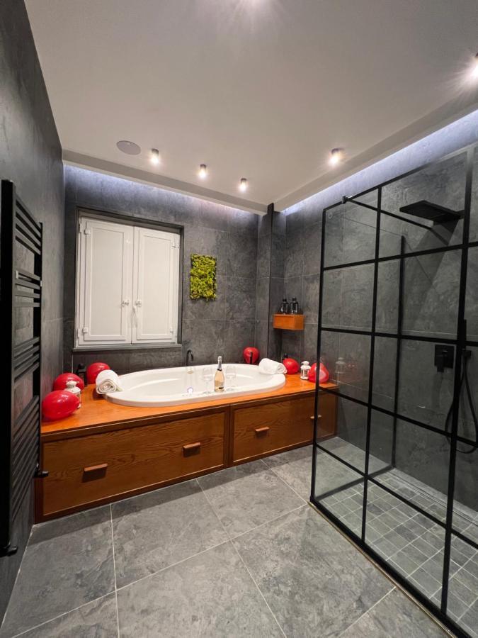 مبيت وإفطار نابولي Orlando Relais المظهر الخارجي الصورة